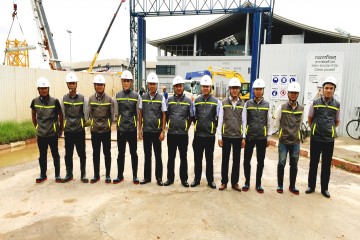 Board of Directors of INVESTCORP inspects and works at Vientiane international airport terminal expansion project