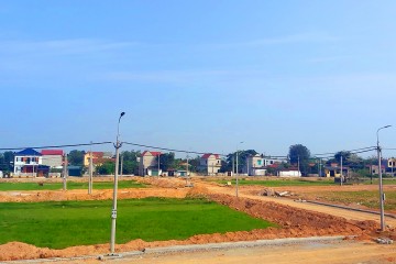 2022年3月の建設進捗状況–Thanh Hoa省、Dong Son県、Dong Hoang群、Hoang Hoc村の住宅地のインフラプロジェクト